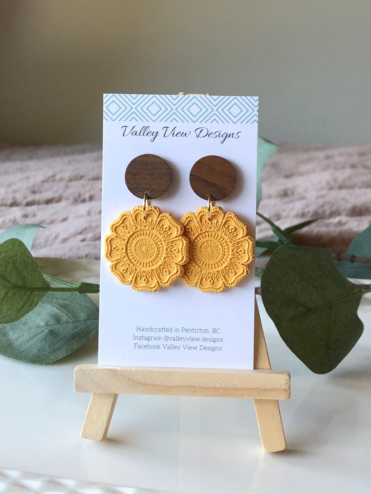 041005 Mandala Dangle Earring - 1
