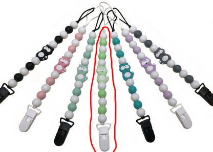 051029 Raccoon pacifier clip