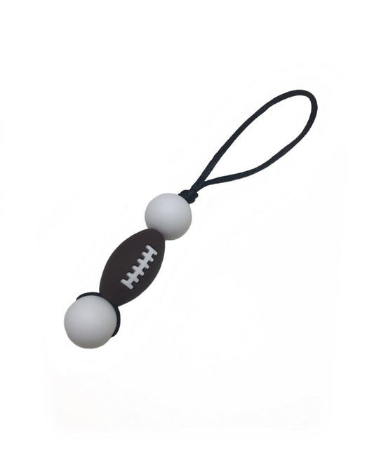 051046 Football zipper pull - 1