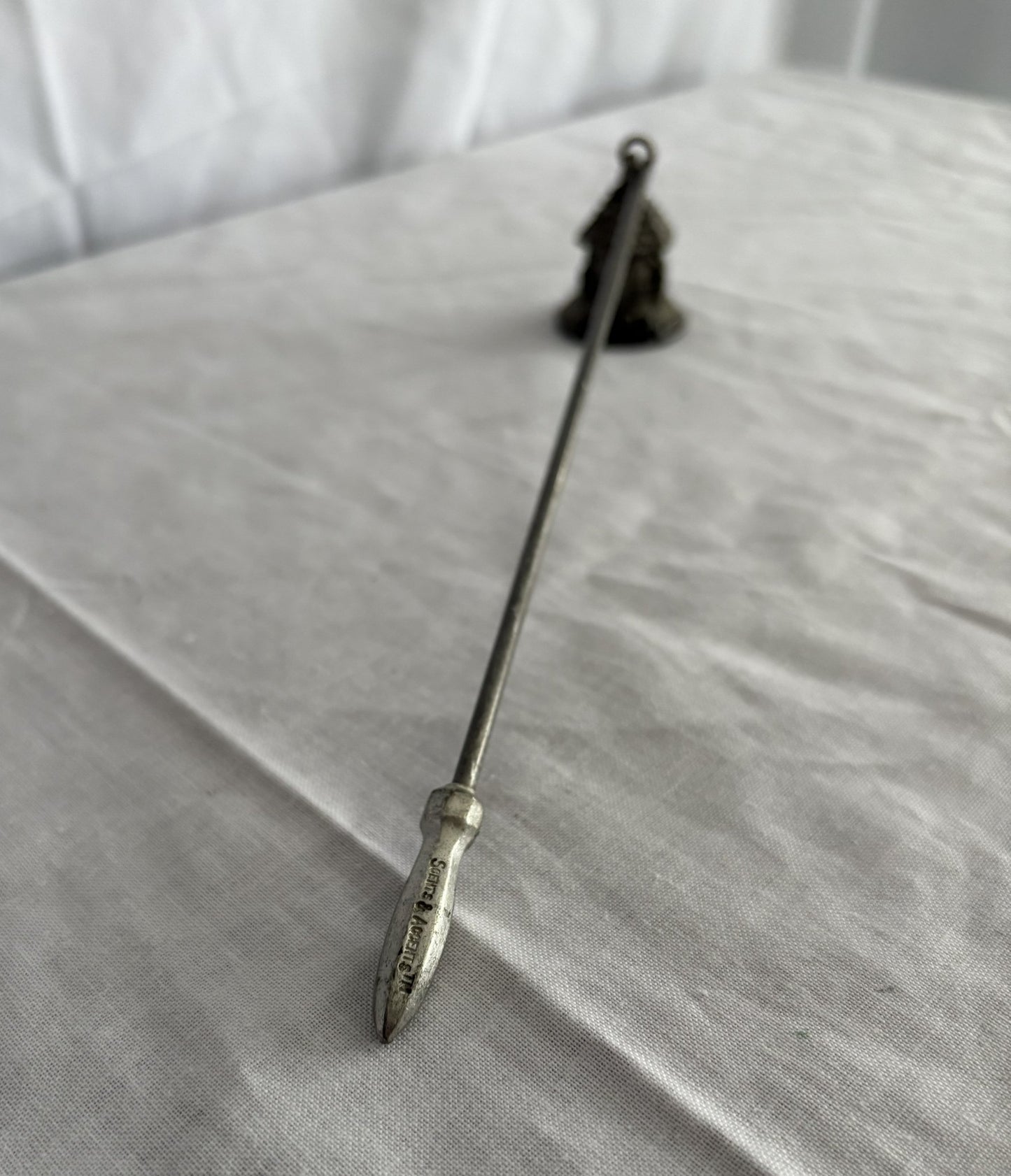 63fe71384f2da238419a4f9e_048075-pewter-gazebo-snuffer-2_1762824988632.jpg