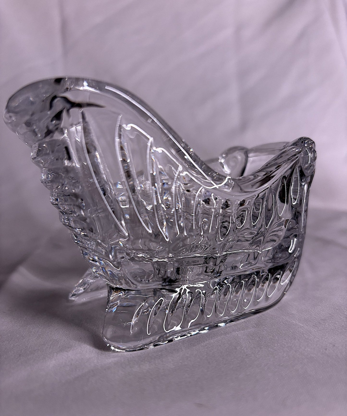 63fe71384f2da238419a4f9e_048081-crystal-sleigh-candle-holder-5_1762834780256.jpg