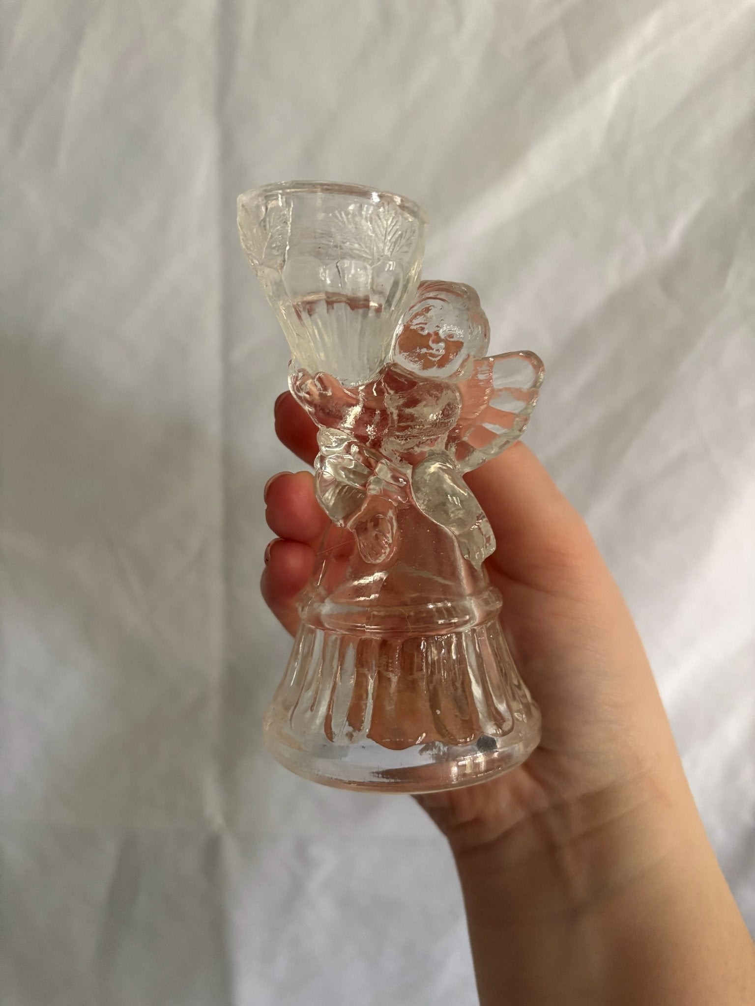 63fe71384f2da238419a4f9e_048083-glass-cherub-candle-holders-2_1763848170395.jpg