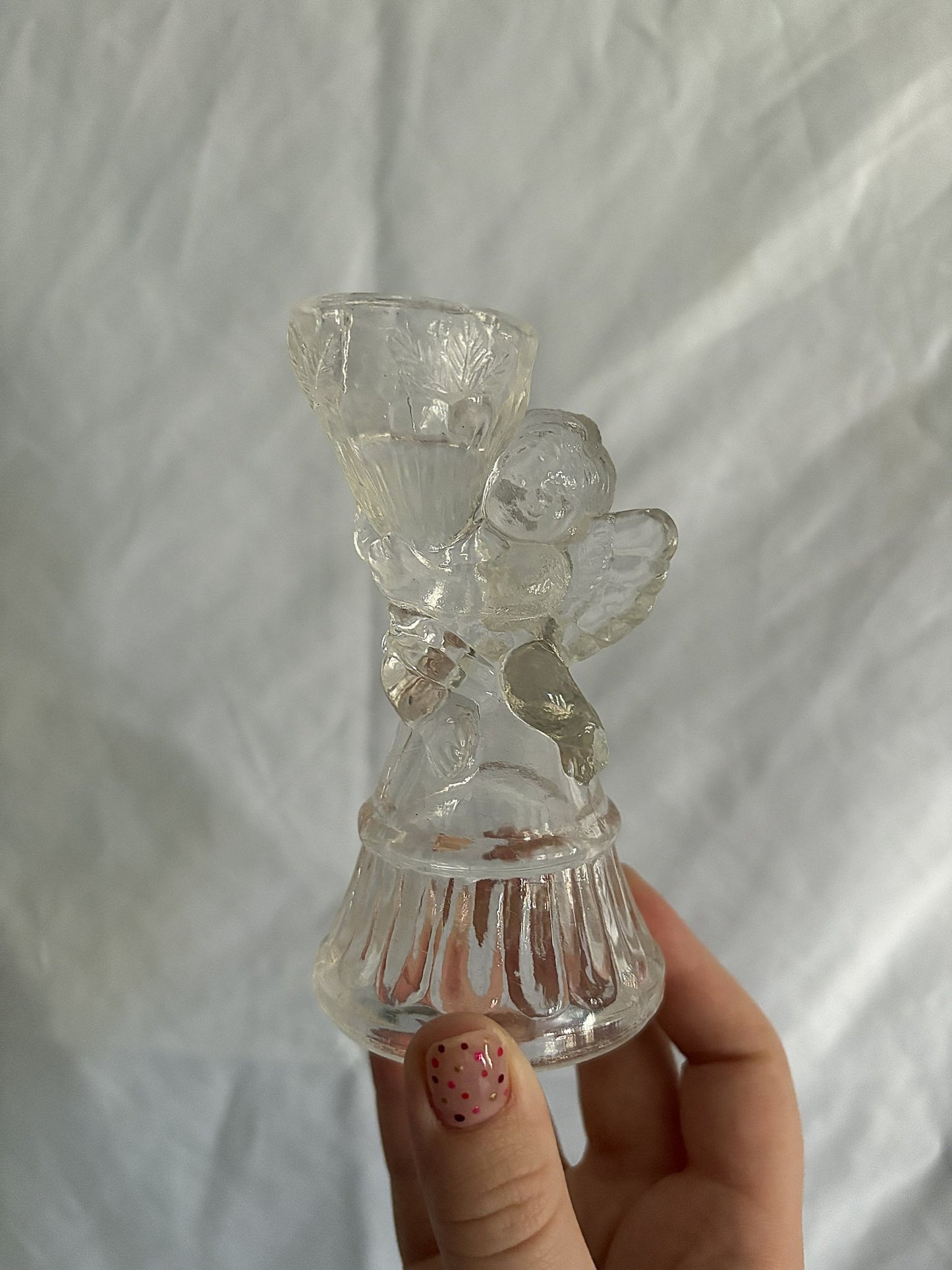 63fe71384f2da238419a4f9e_048083-glass-cherub-candle-holders-6_1763848170397.jpg