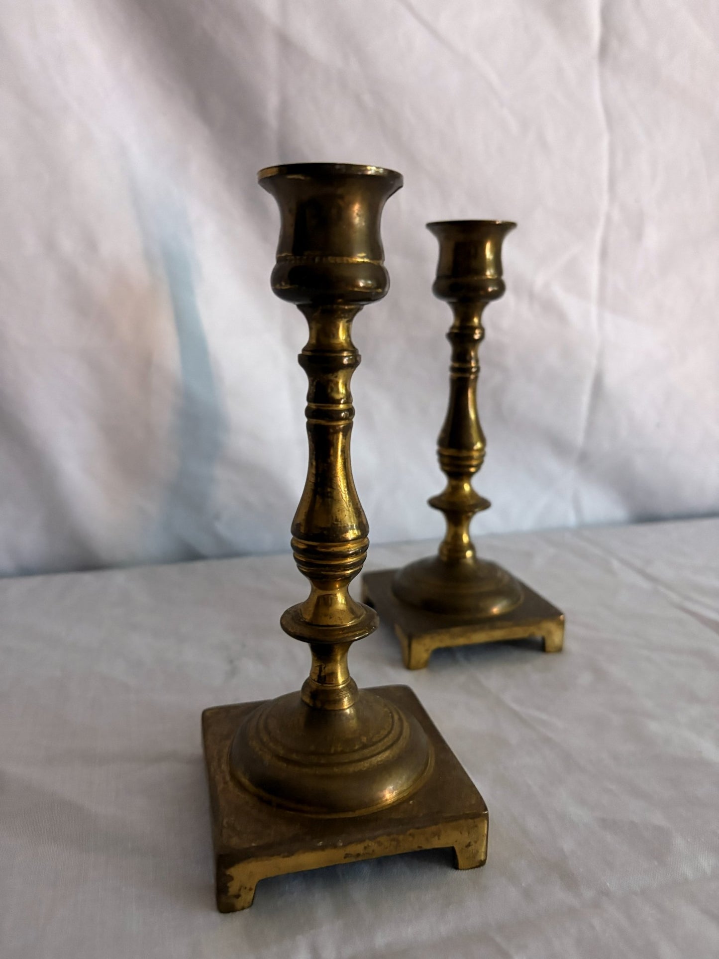 63fe71384f2da238419a4f9e_048092-brass-candlesticks-2_1767397387263.jpg