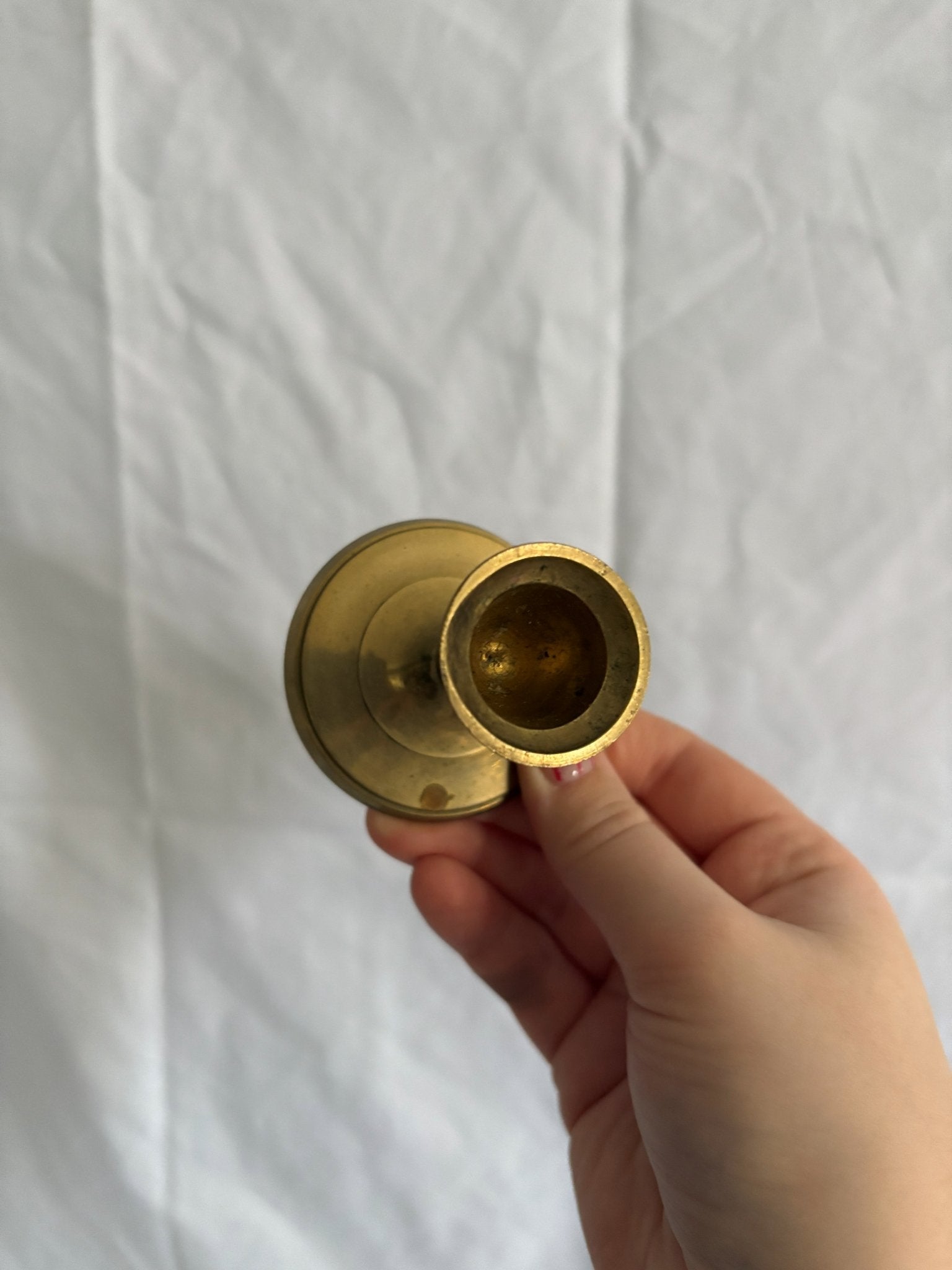 63fe71384f2da238419a4f9e_048092-short-round-brass-candlesticks-3_1767397387266.jpg