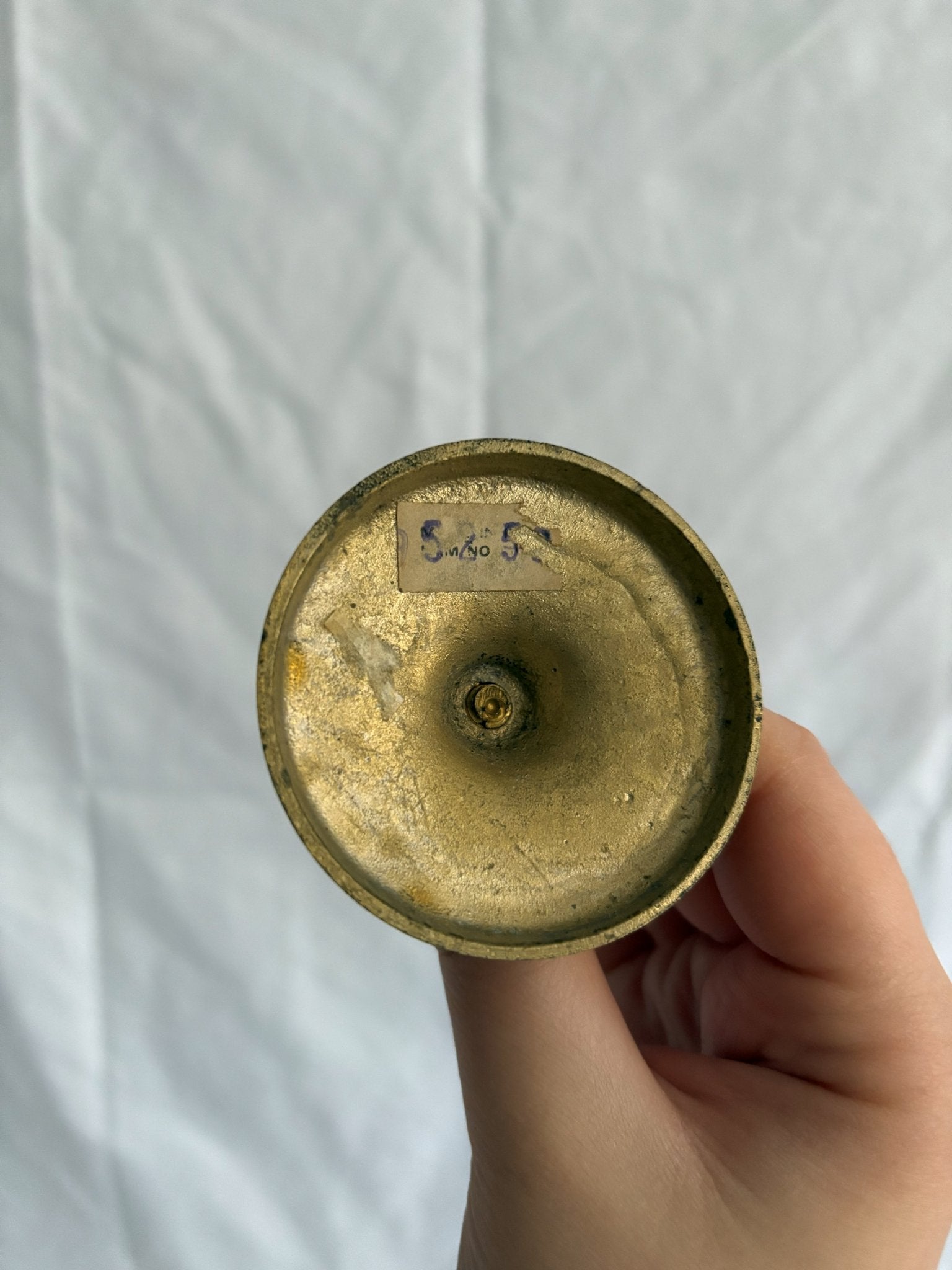 63fe71384f2da238419a4f9e_048092-short-round-brass-candlesticks-4_1767397387267.jpg