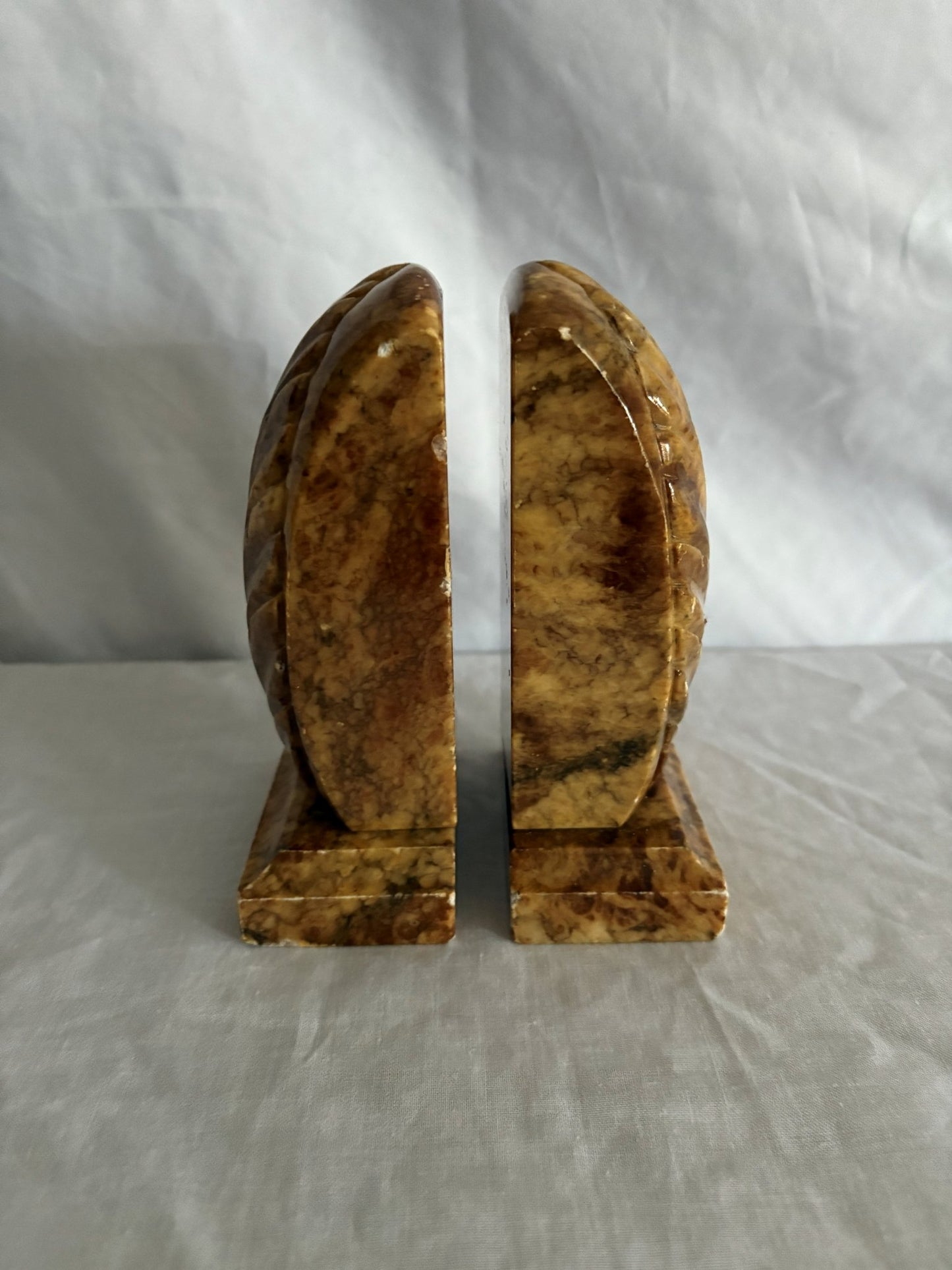 63fe71384f2da238419a4f9e_048095-pink-alabaster-bookends-1_1767397682783.jpg