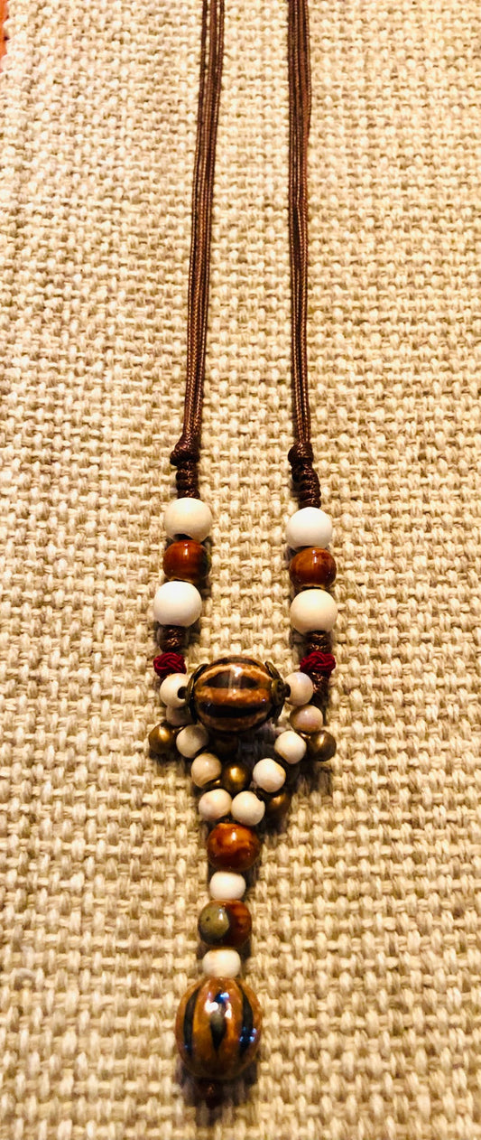 015216 Ceramic Bead Necklace B&C - 1