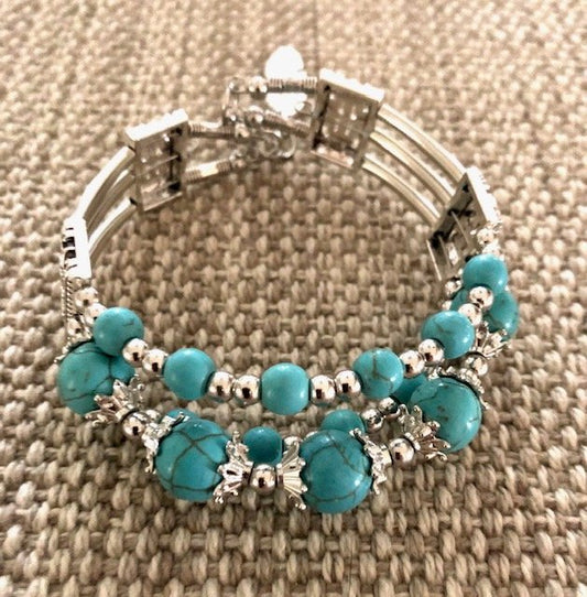 015084  Turquoise & Silver clasp Bracelet - 1
