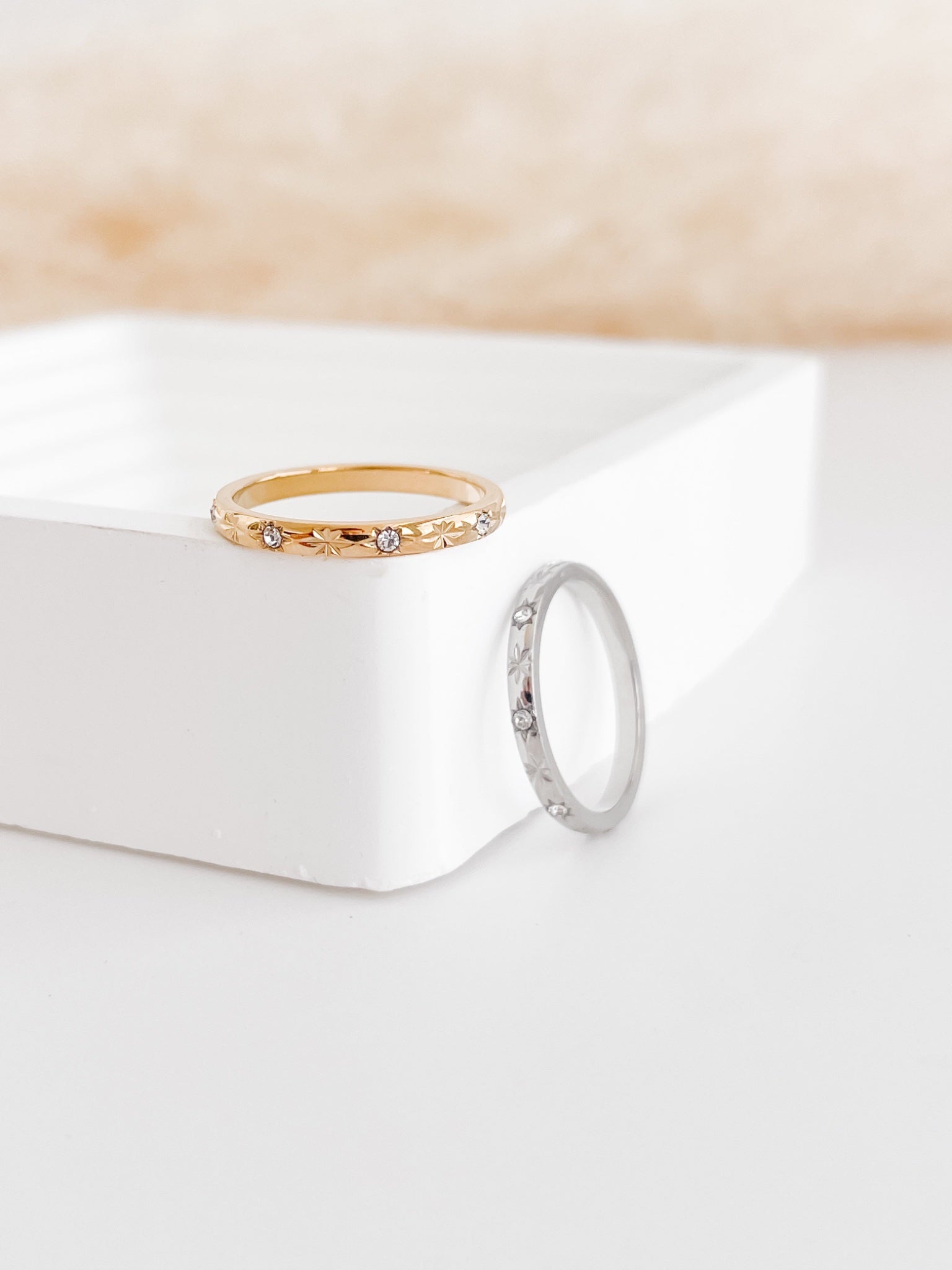 014044 Dawn Rings - 1