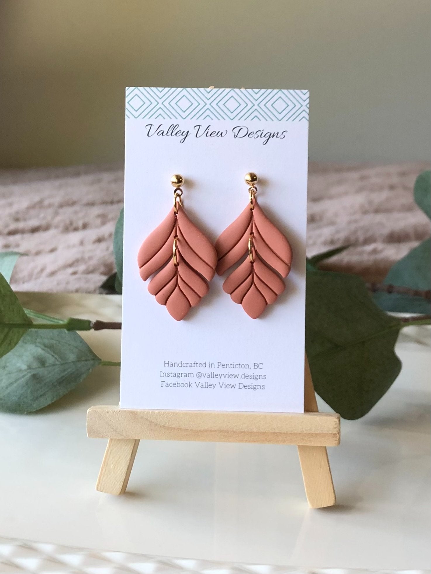 041010 Francis Dangle Earring - 1