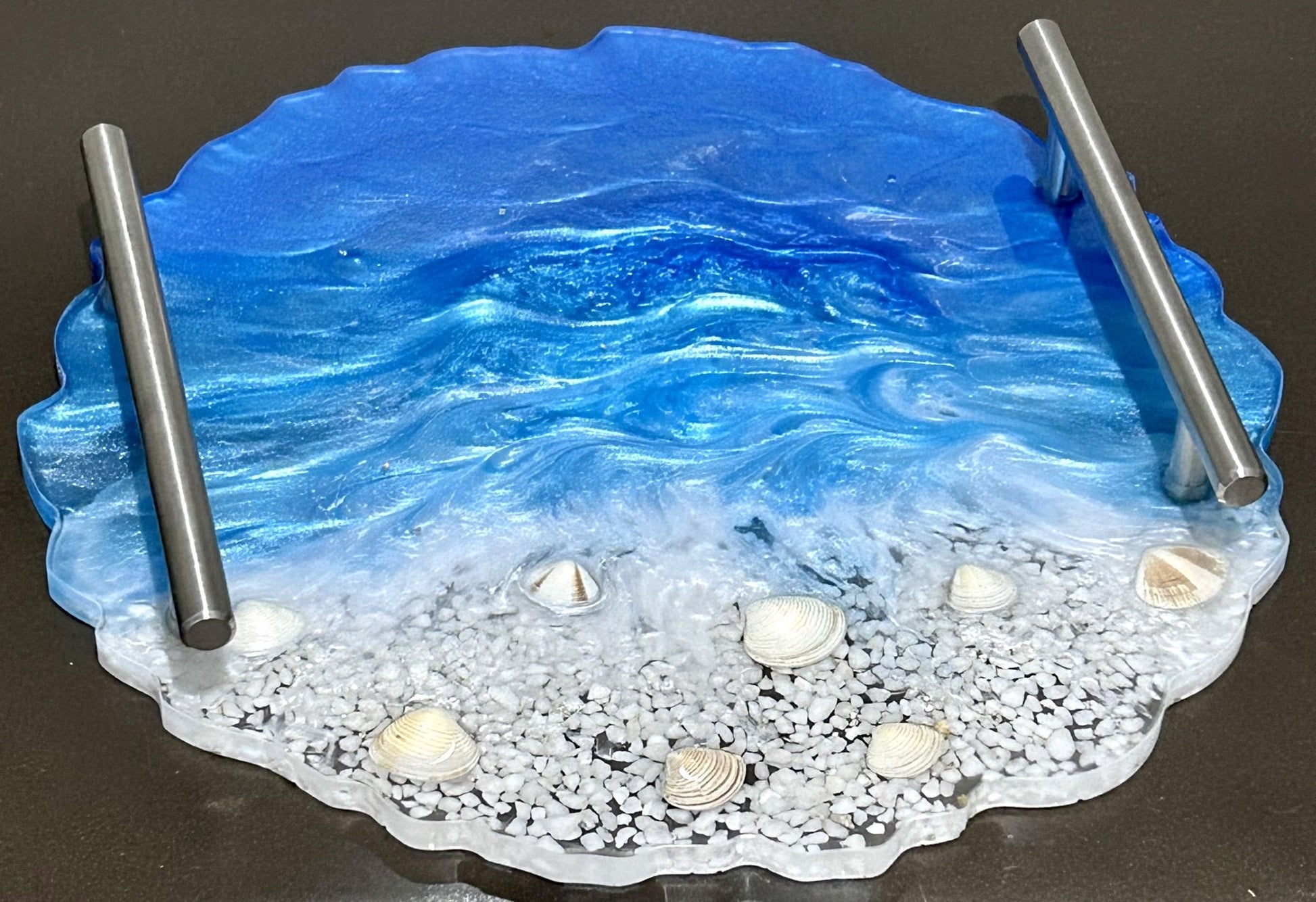095432 Tabletop Resin Decor - 1