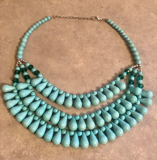015008  Turquoise Dyed Howelite 3 Strand Necklace - 1