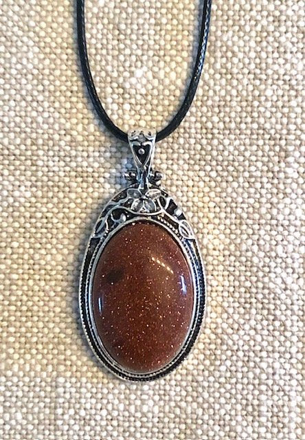 015020  Gold Stone Pendant Necklace - 1