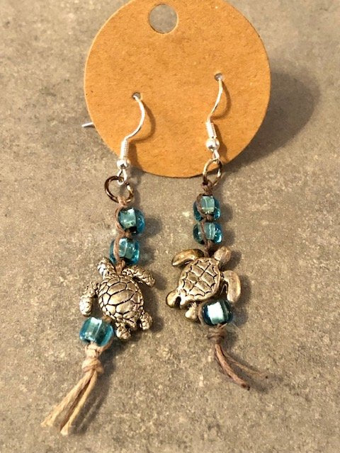 015037  Blue Bead, Turtle Earrings - 1