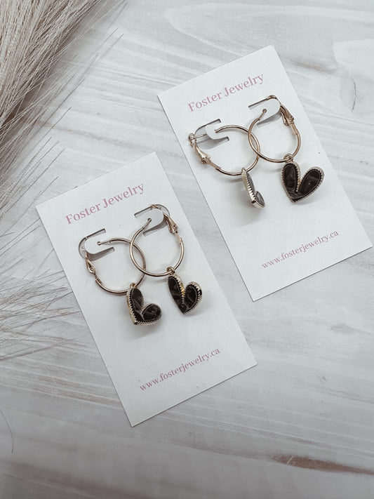 076049 heart hoop earrings  - 1