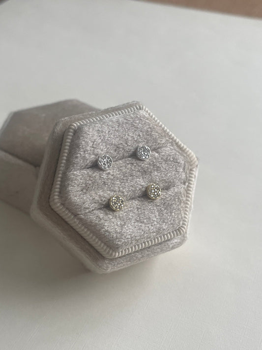 003003 - Full Moon Sparkle Studs