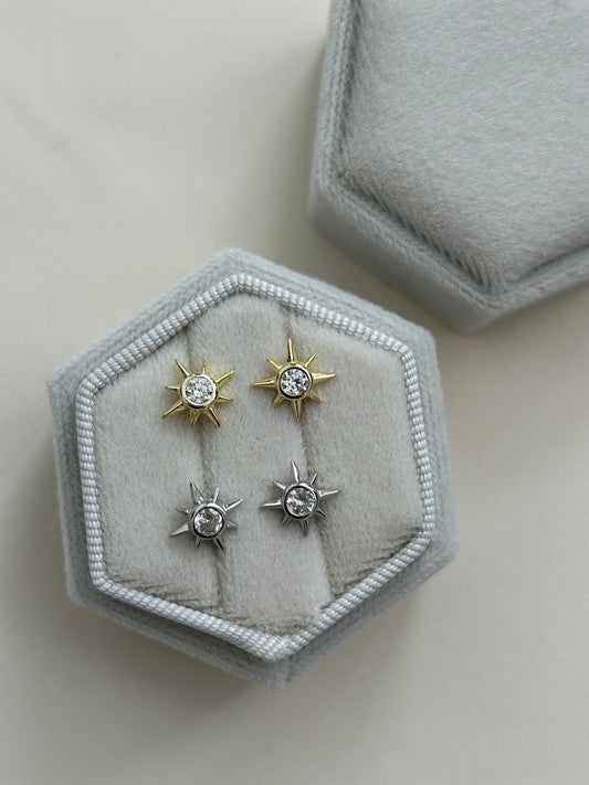 003005 - North Star Studs