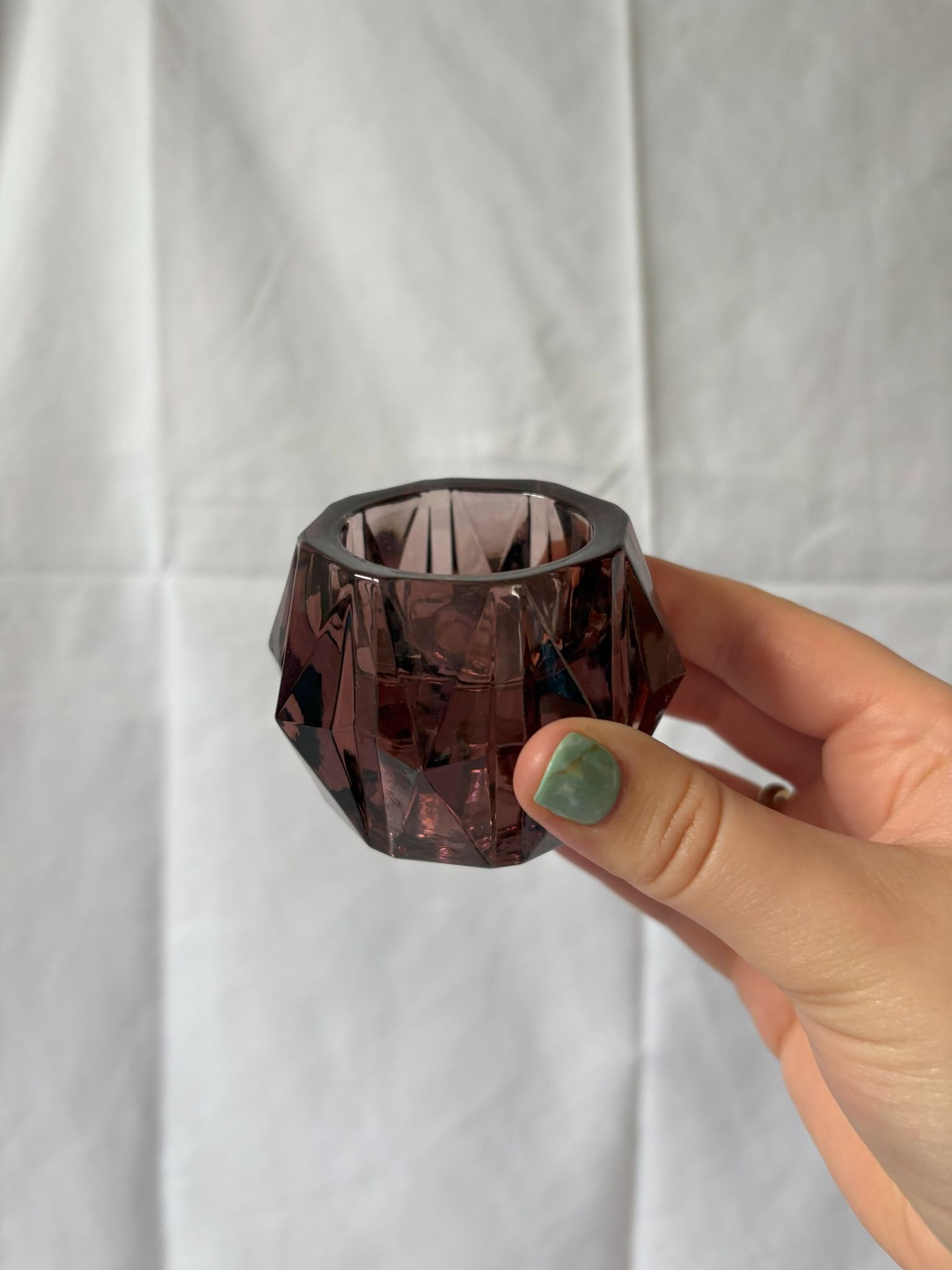 63fe71384f2da238419a4f9e_amethyst-tealights-1_1750620761789.jpg