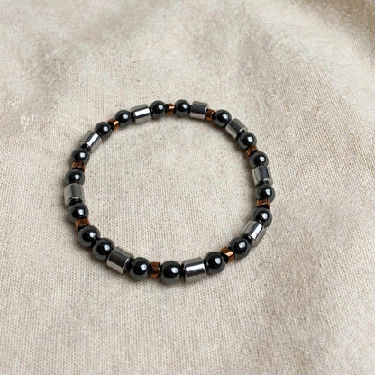 63fe71384f2da238419a4f9e_beaded-bracelet-linen-4-1080_1789085004009.jpeg