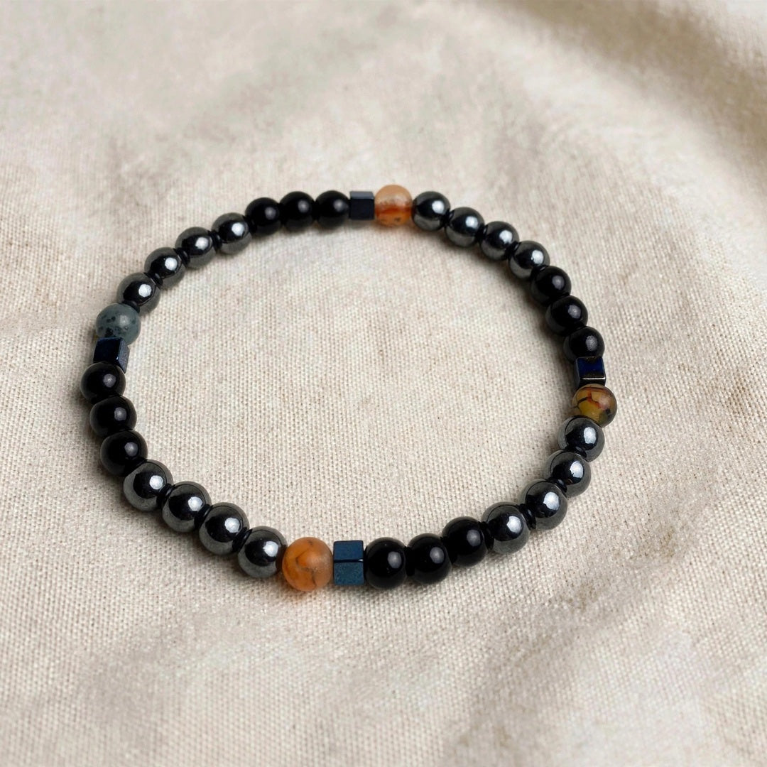 63fe71384f2da238419a4f9e_beaded-bracelet-linen-7-1080_1789085004010.jpeg