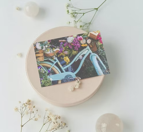 63fe71384f2da238419a4f9e_blue-floral-card_1774015620679.png