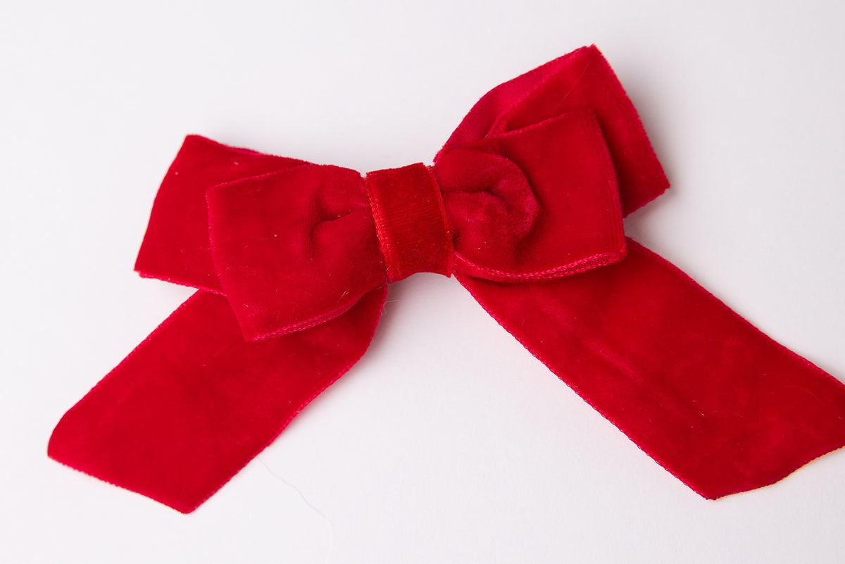 63fe71384f2da238419a4f9e_cute-kids-bow_1788461047341.jpg