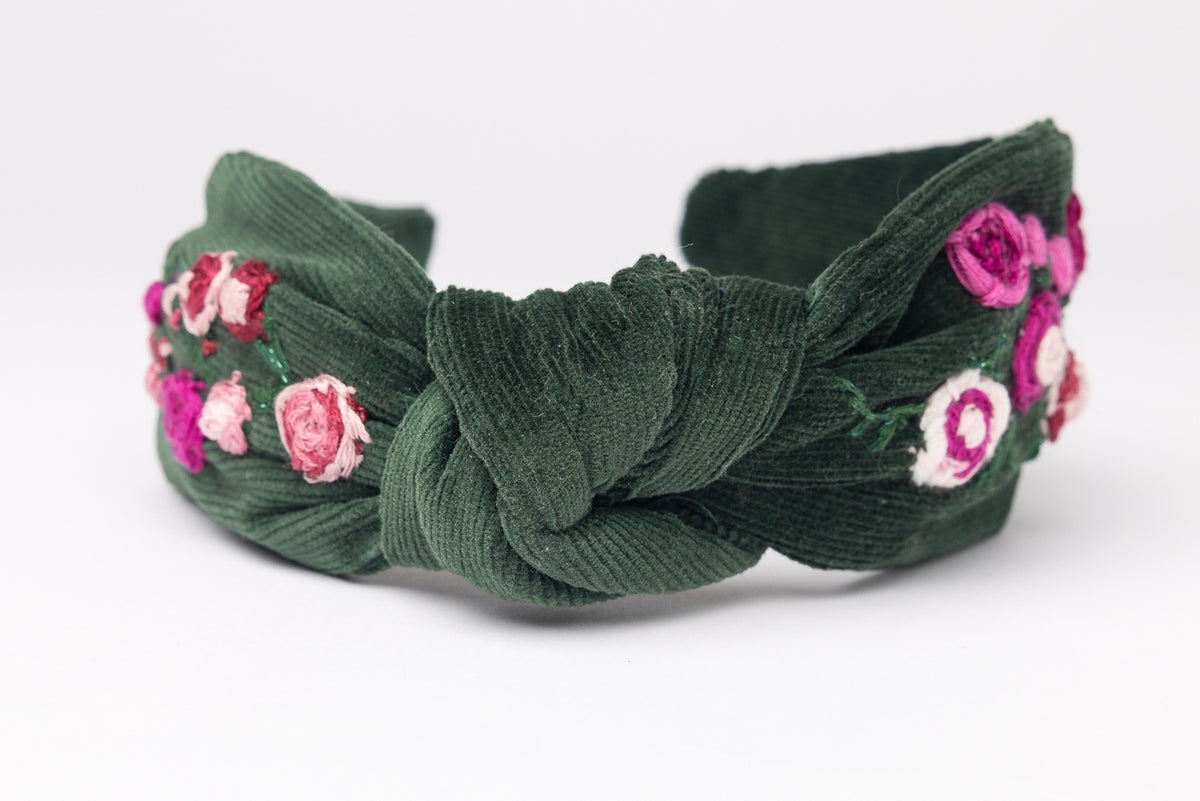 63fe71384f2da238419a4f9e_green-knot-headband_1788449297141.jpg