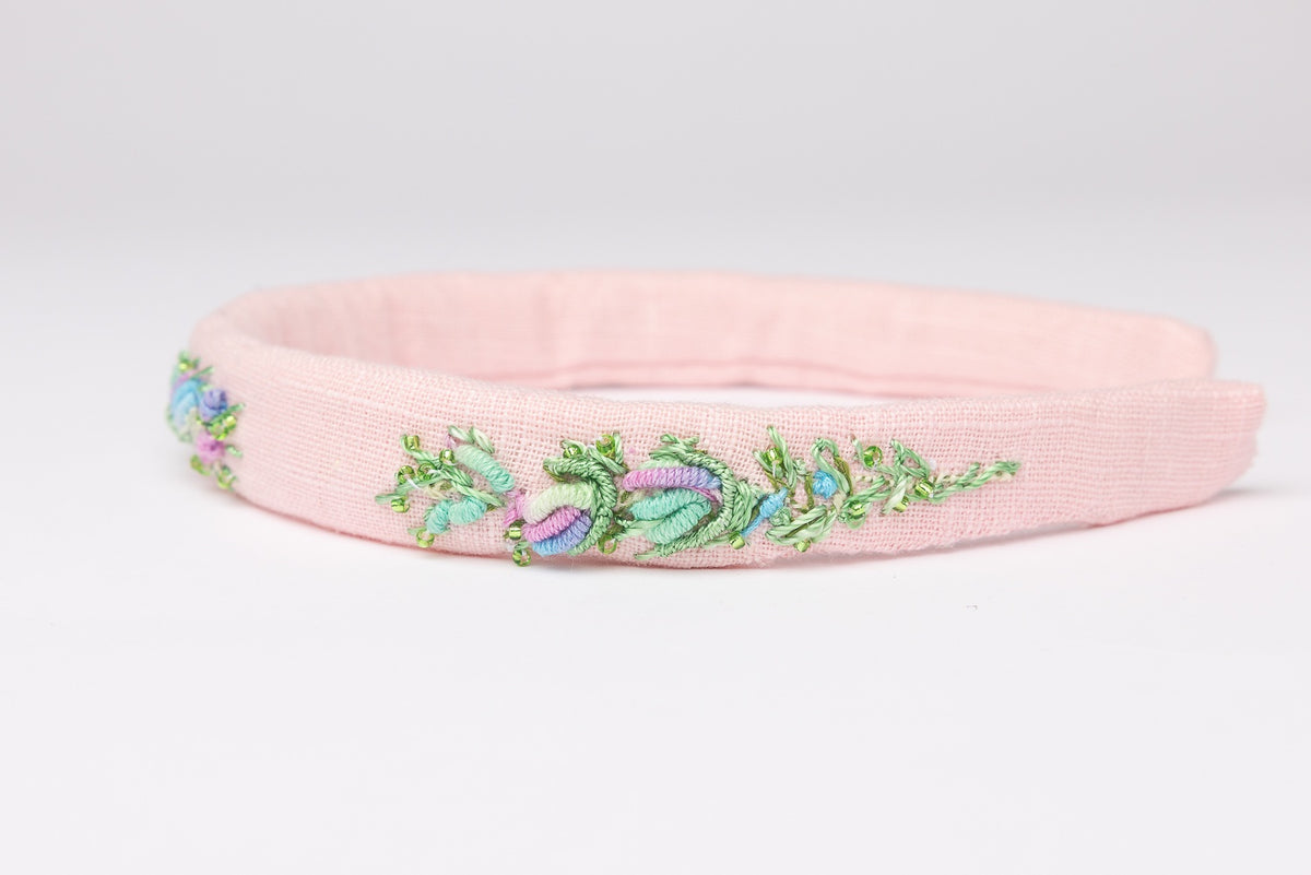 63fe71384f2da238419a4f9e_handmade-girls-headband_1788455562882.jpg