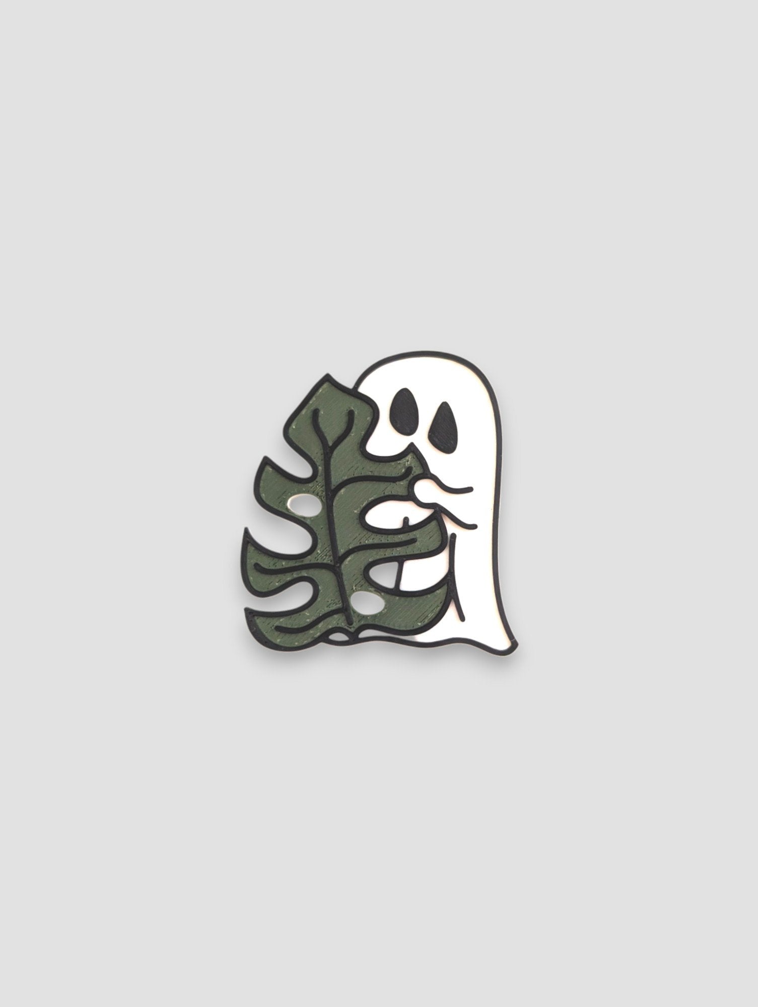 63fe71384f2da238419a4f9e_hiding-ghost-monstera_1757034760362.jpg