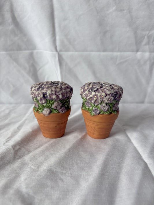 63fe71384f2da238419a4f9e_hydrangea-shakers-1_1750616945649.jpg