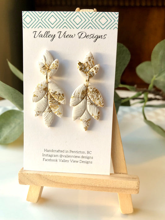 041070 Amelia Dangle Earrings