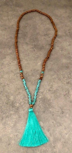 015064   Wood & Turquoise Bead necklace w Turquoise Tassel