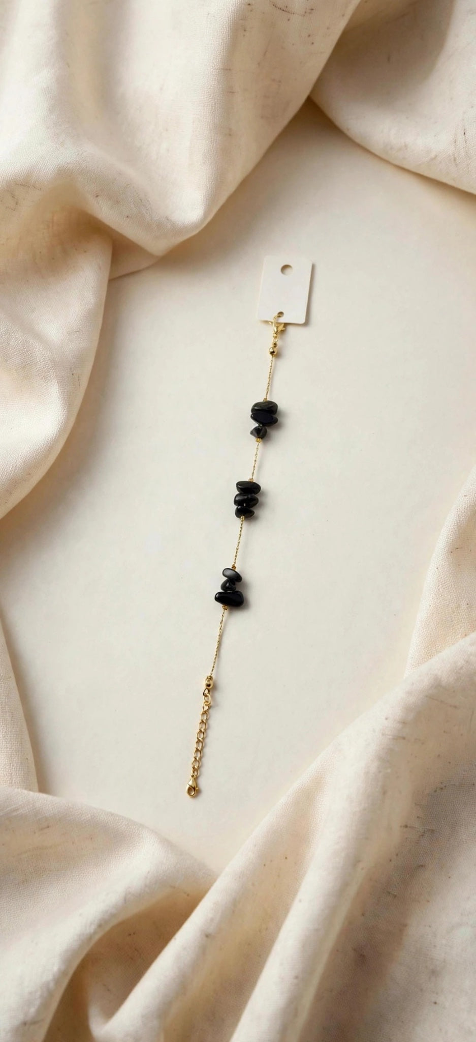 63fe71384f2da238419a4f9e_onyx-bracelet-centered_1789066328198.jpeg