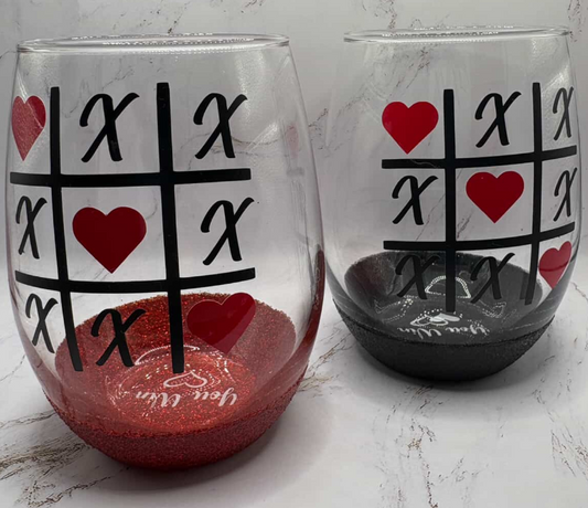 63fe71384f2da238419a4f9e_tictactoewineglass_1768096979948.png