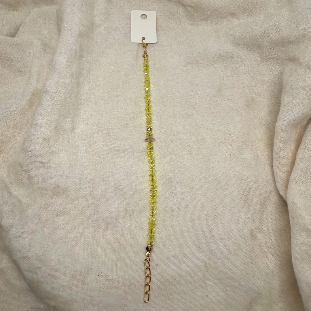 63fe71384f2da238419a4f9e_yellow-star-bracelet-centered-1080_1789072318454.jpeg