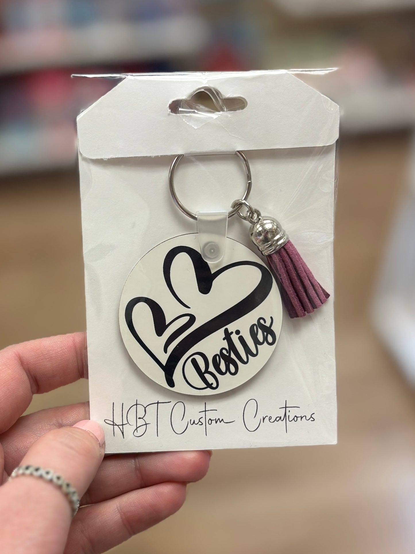 071-006 - Keychains