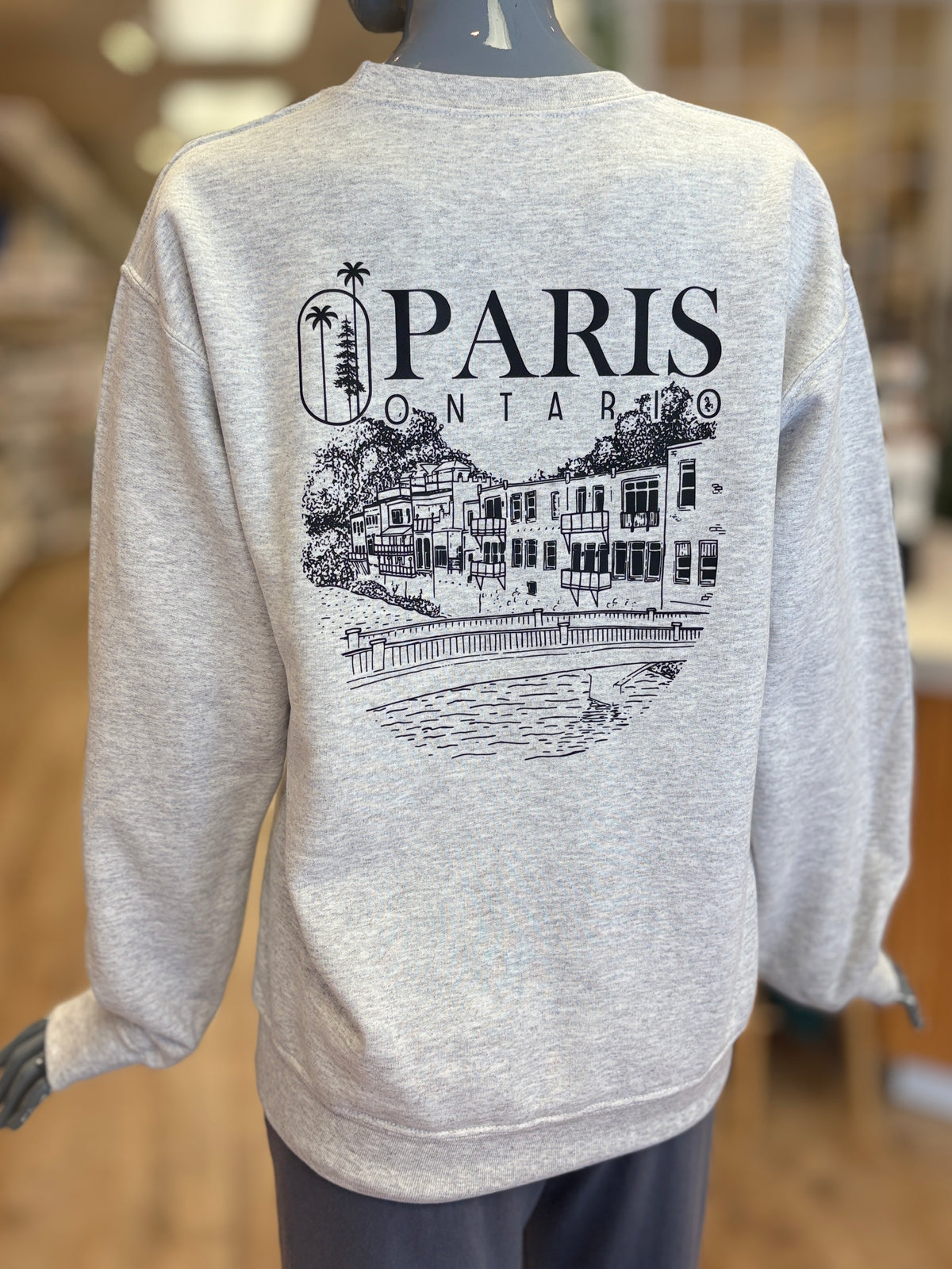 024028 - Paris Sweatshirt