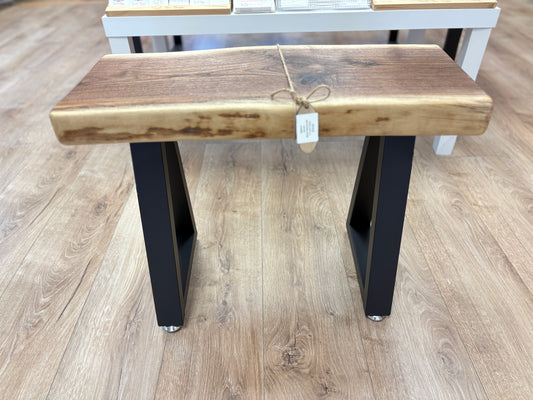 086014 Benches