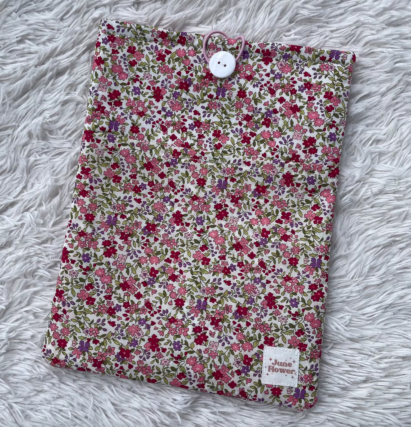 065001  Book Sleeves