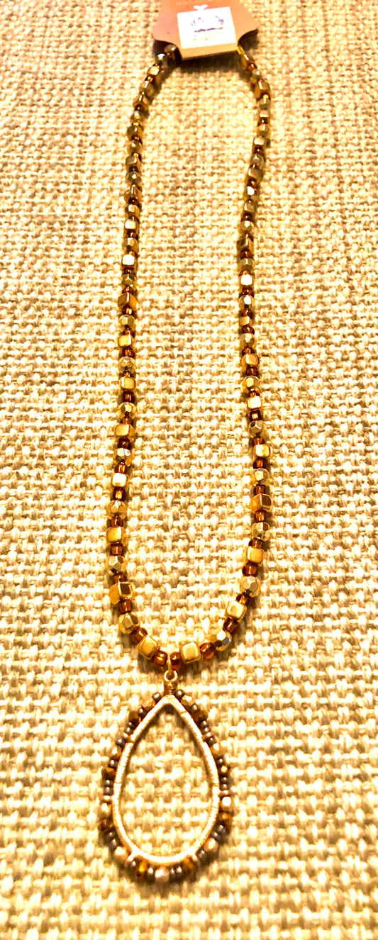 015-043 Gold & Amber Necklace - 1